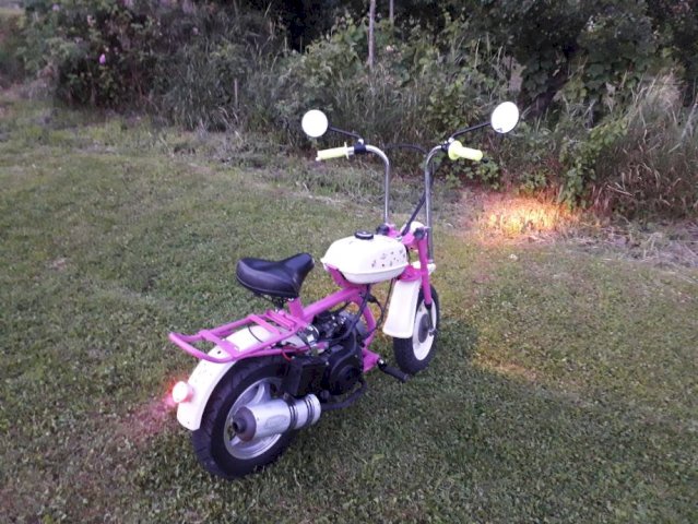 Mini Moto Mini riga 49 cm3 motor za djecu, 2022 g