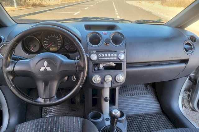 Mitsubishi Colt 1.1 plin benz