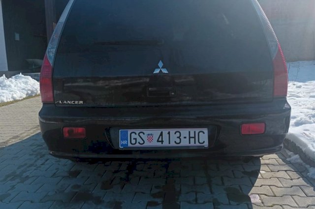 Mitsubishi Lancer 2.0 SW SPORT