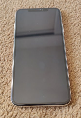 Mjenjam Xs max 64gb bijeli stanje odlicno