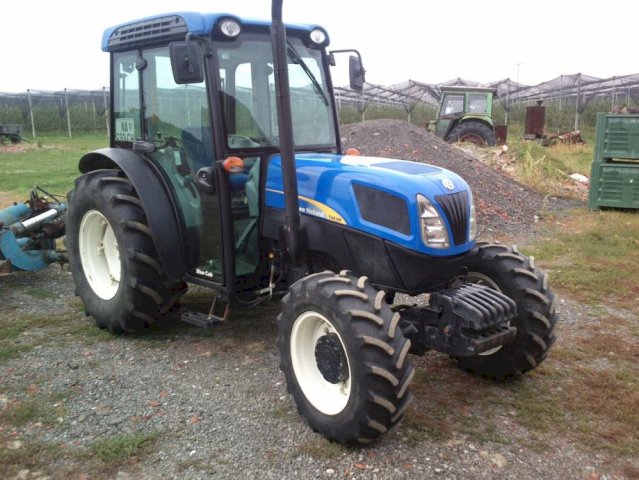 NEW HOLLAND 4030F