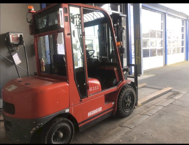 Neuman 3.5T