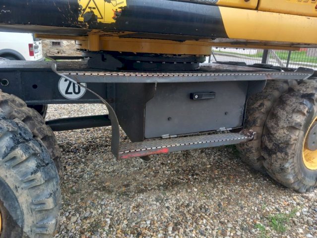 New Holland MH 5.6, Brza spojka 2 korpe, moze zam