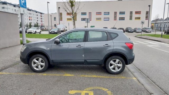Nissan Qashqai 2,0 16V