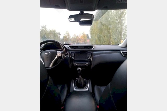 Nissan X-Trail 1.6 dci, 2016 g. reg. 9/23.