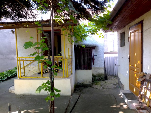 Obiteljska Kuća, Zagrebački Blok, Vinkovci
