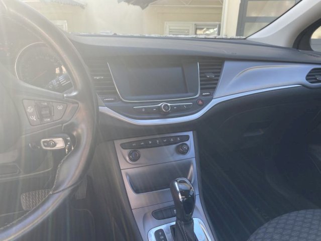 Opel Astra 1.6 CDTI