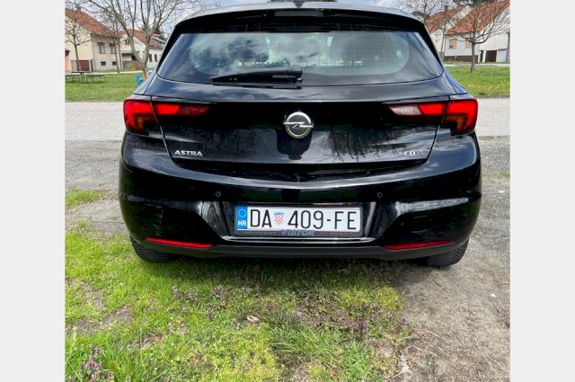 Opel Astra 1.6 CDTI