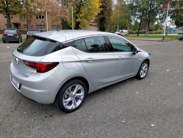 Opel Astra 1,6