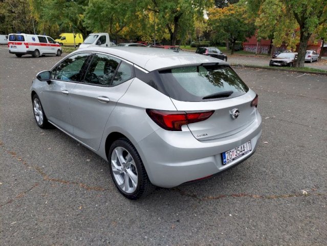Opel Astra 1,6