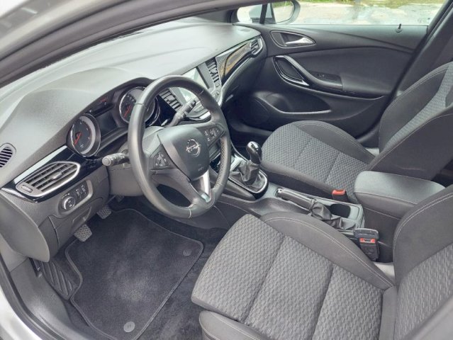 Opel Astra 1,6