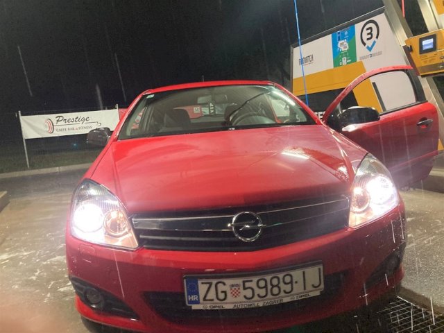 Opel Astra Coupe 1,4 GTC