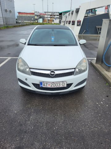 Opel Astra GTC