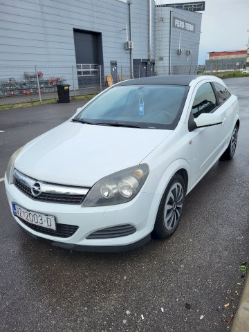 Opel Astra GTC