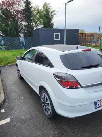 Opel Astra GTC