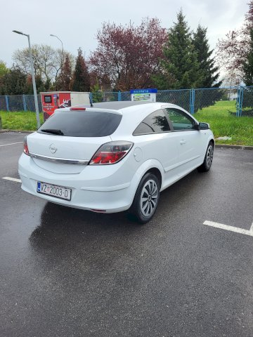 Opel Astra GTC