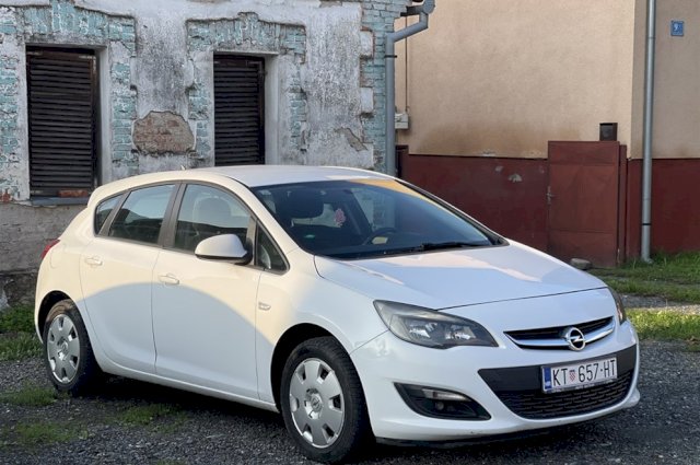 Opel Astra J 1.4 Turbo +LPG 2014