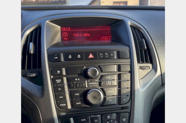 Opel Astra J 1.4 Turbo +LPG 2014