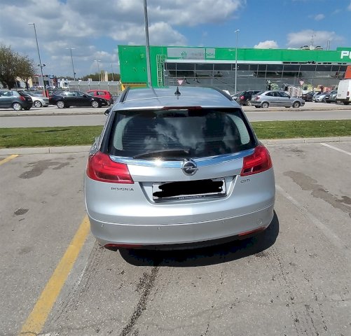 Opel Insignia karavan 2.0 CDTI