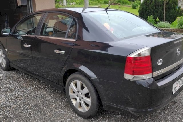 Opel Vectra 1.9 CDTI