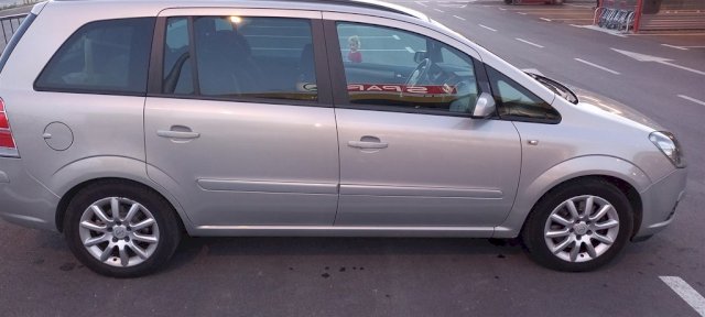 Opel Zafira 1.9 CDTI