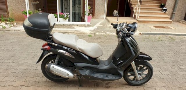 PIAGGIO BEVERLY 250 S