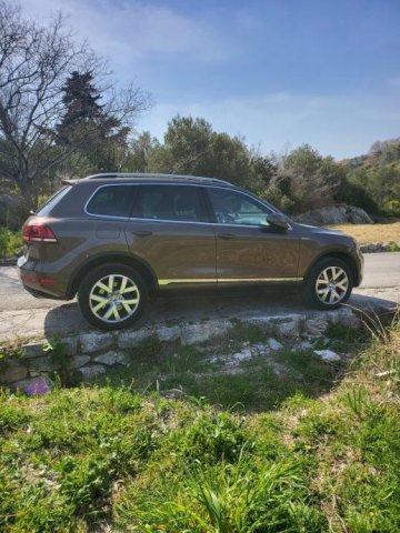 PREMIEUR 715 De luxe + VW Touareg V6 TDI