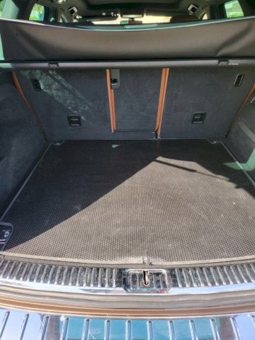 PREMIEUR 715 De luxe + VW Touareg V6 TDI