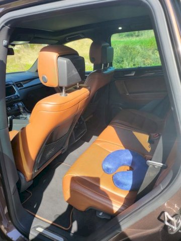 PREMIEUR 715 De luxe + VW Touareg V6 TDI
