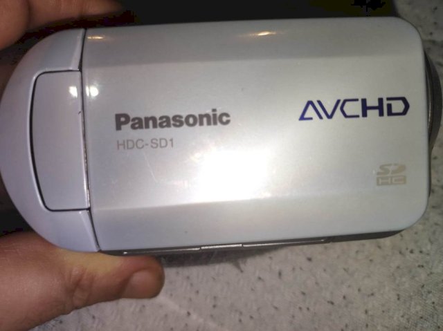 Panasonic HDC SD1 3CCD HD kamkorder