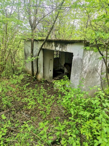 Parcele u blizini rijeke Korane