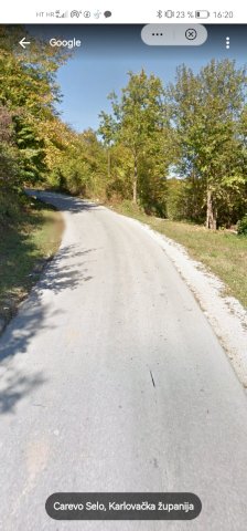 Parcele u blizini rijeke Korane