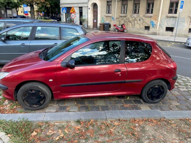 Peugeot 206 1.4 benz