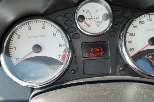 Peugeot 207 1.4i, reg godinu
