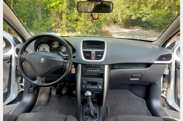 Peugeot 207 1.6 HDI