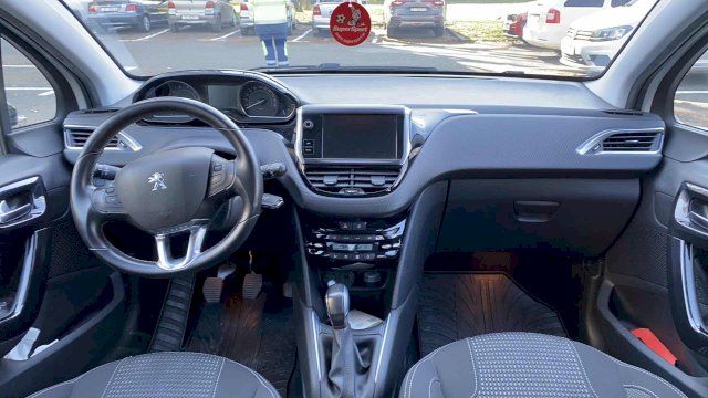 Peugeot 208 1.2 Puretech 110 Allure, 78000 km, HR