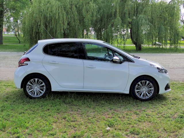 Peugeot 208 1.2 Puretech 110 Allure, 78000 km, HR