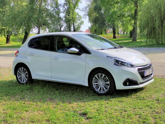 Peugeot 208 1.2 Puretech 110 Allure, 78000 km, HR