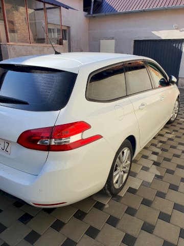 Peugeot 308 SW 1.6 bluehdi