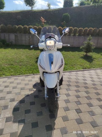Piaggio Beverly 300 cm3