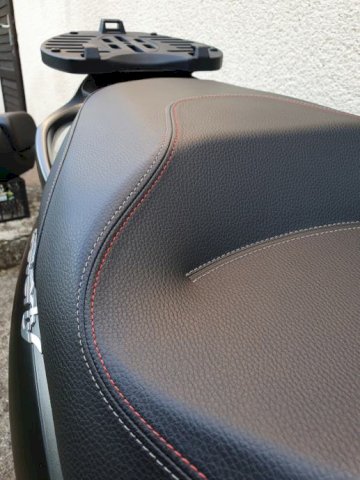 Piaggio Beverly 350 sport touring, 2017 god.