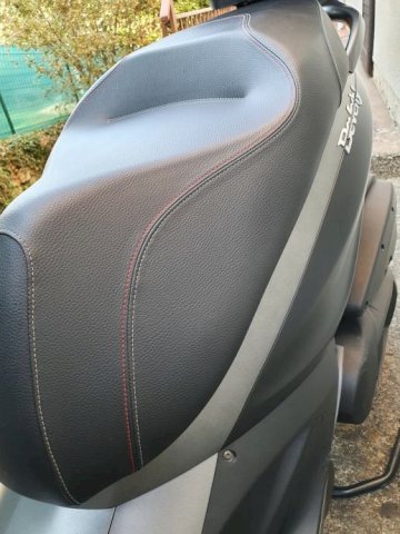Piaggio Beverly 350 sport touring, 2017 god.