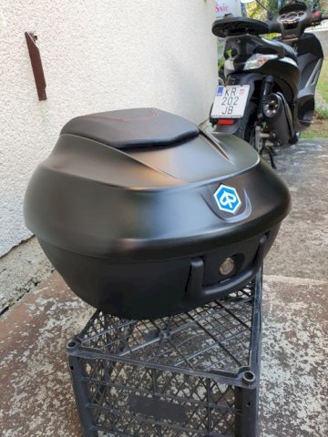 Piaggio Beverly 350 sport touring, 2017 god.