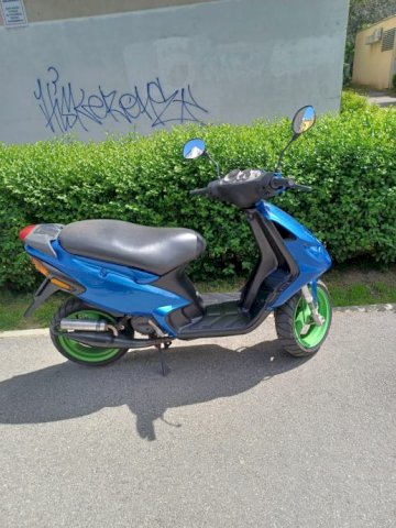 Piaggio NRG 49 cm3, 2000 god.