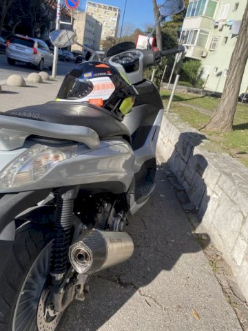 Piaggio Piaggio beverly 300 300 cm3, 2011 god.