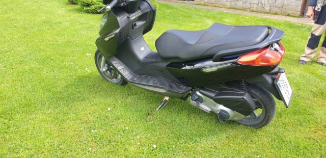 Piaggio X7 250 ie 250 cm3, 2009 god.