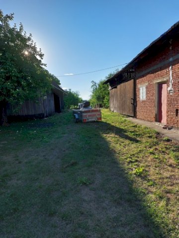Poljoprivredno Zemljiste 5.5 Ha + Građevinsko