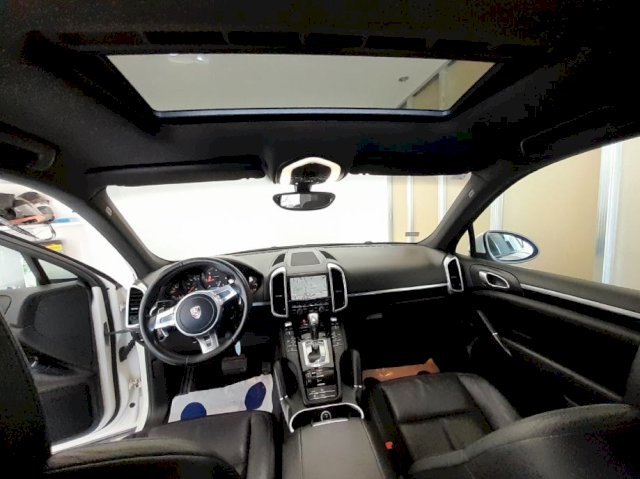 Porsche Cayenne 3,0 V6 TDI