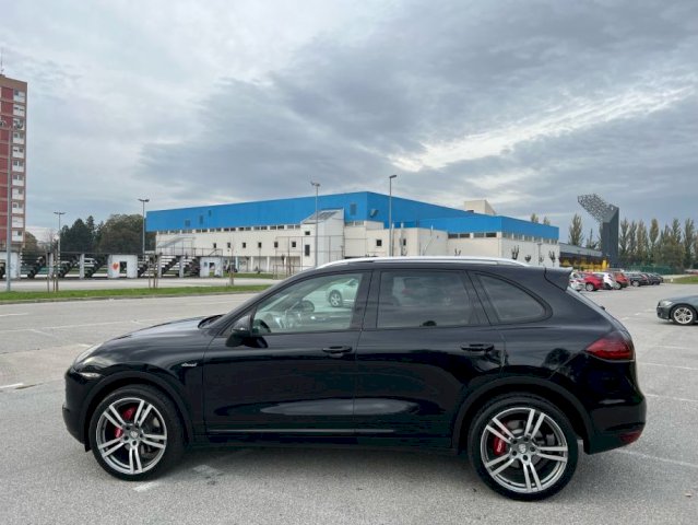 Porsche Cayenne 3,0 V6 TDI *sport,kuka,alu21*