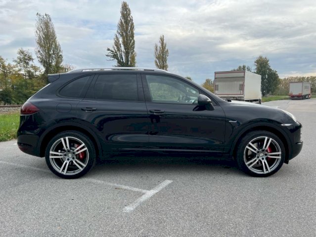 Porsche Cayenne 3,0 V6 TDI *sport,kuka,alu21*